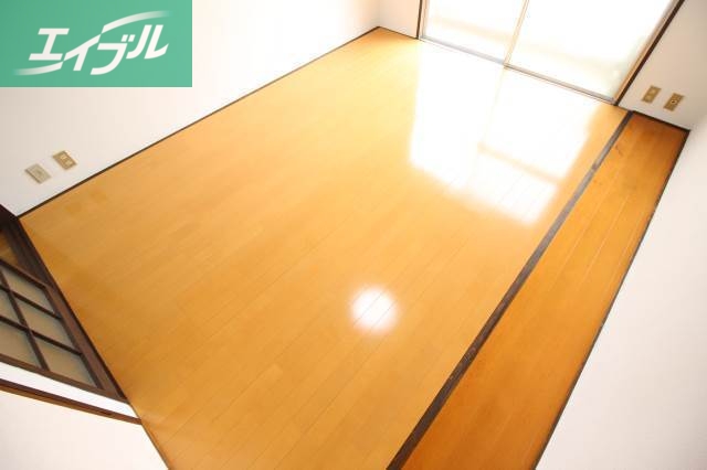 居室・リビング　インターネット使用料無料と魅力的