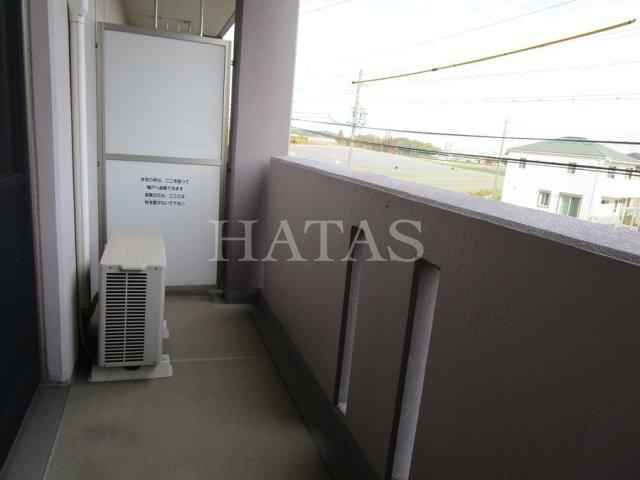 バルコニー　同物件別部屋です。
