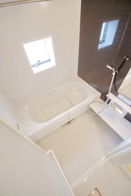 バス・シャワールーム　★お部屋探しはタウンハウジング稲田堤店まで★