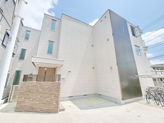 建物外観　★お部屋探しはタウンハウジング稲田堤店まで★