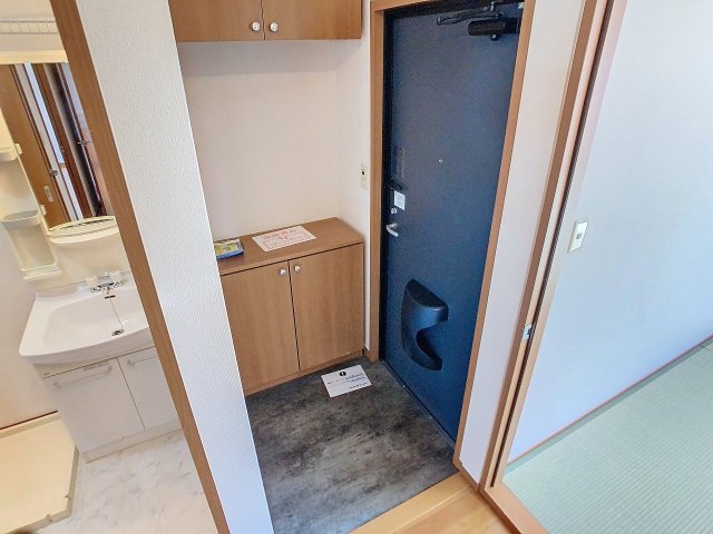 玄関　2024年11月撮影