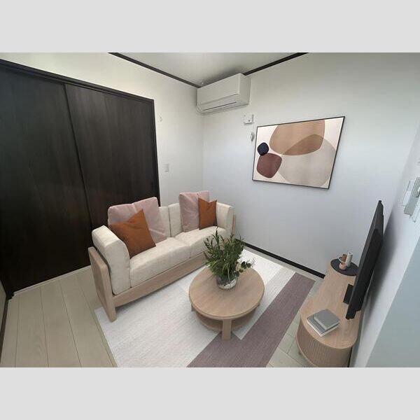 居室・リビング　※モデルルーム（家具家電はつきません）