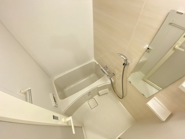 バス・シャワールーム　ゆったり過ごせるお風呂です