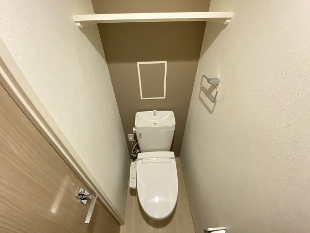 トイレ　落ち着いたトイレです