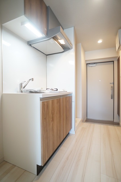 キッチン　参考写真（同建物別部屋のものです）