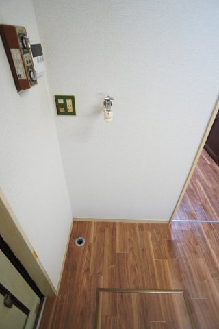 その他設備　室内洗濯機置場（キッチン）