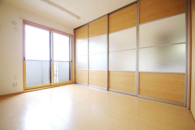 居室・リビング　★お部屋探しはタウンハウジング稲田堤店まで★