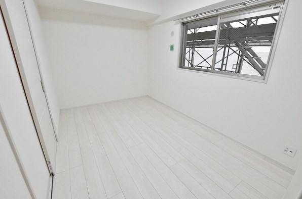 その他部屋・スペース　★洋室6.4帖★