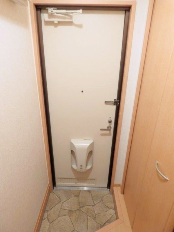 玄関　図面と現状に相違がある場合には現状を優先