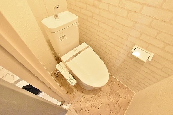 トイレ　★温水洗浄便座付トイレ★