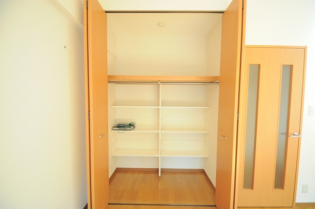 収納　※別部屋参考写真