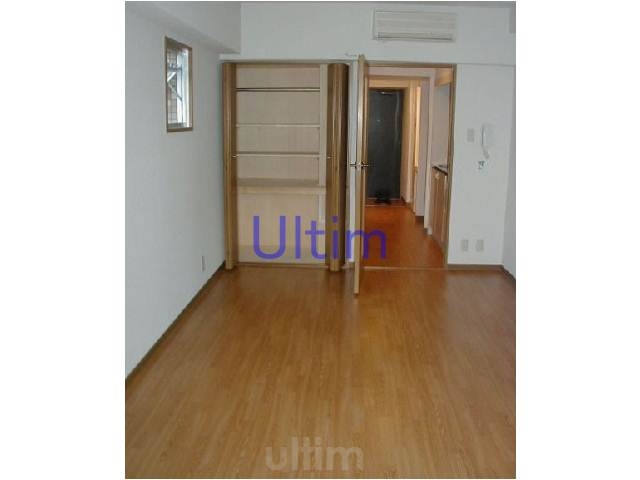 居室・リビング　※別のお部屋のお写真です。御参考までに。