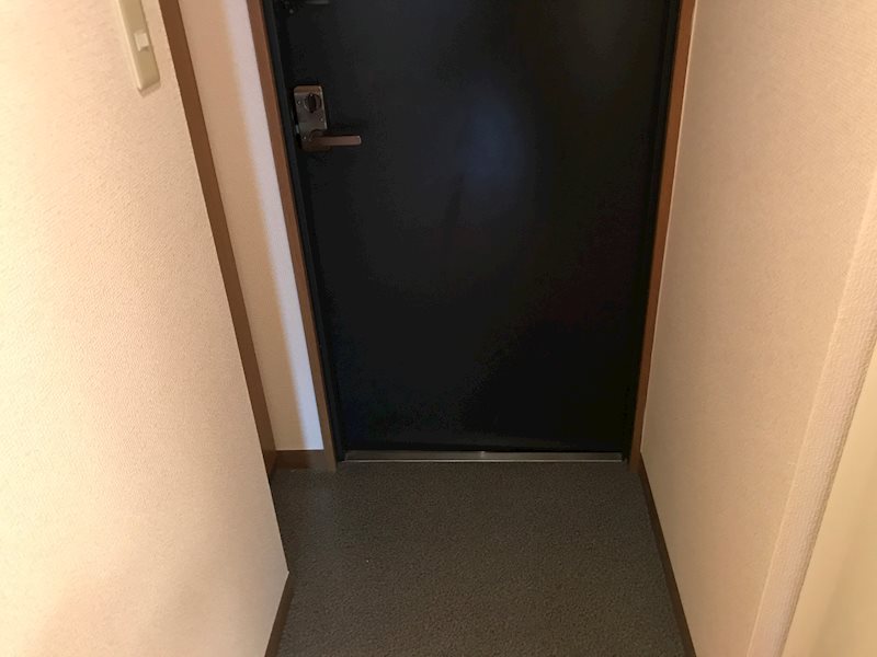 玄関　※別のお部屋のお写真です。御参考までに。