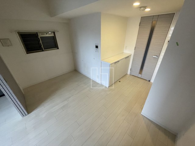 居室・リビング　クリスタルグランツ谷町　ダイニングスペース