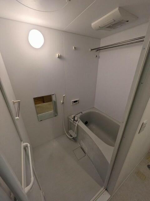 バス・シャワールーム　参考写真207号室?