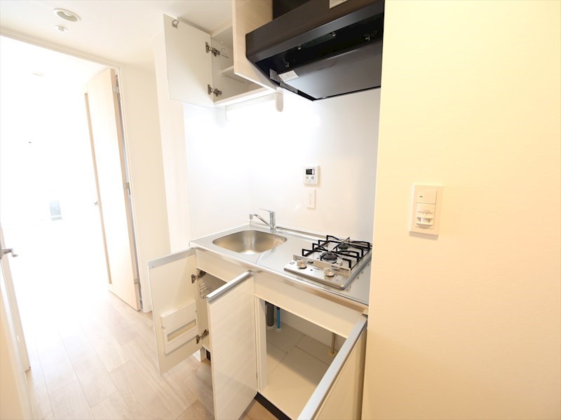 キッチン　システムキッチン（ガス2口コンロ付）