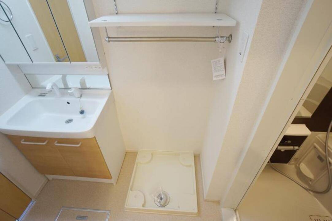 洗面設備　洗濯機置場