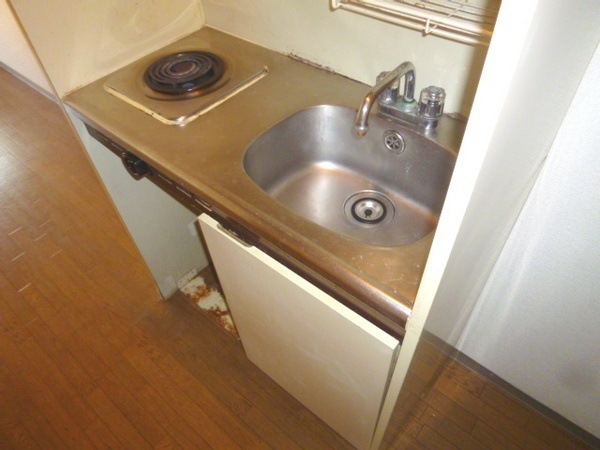 キッチン　IHコンロで火を使わず、料理初心者の方にもおすすめです！