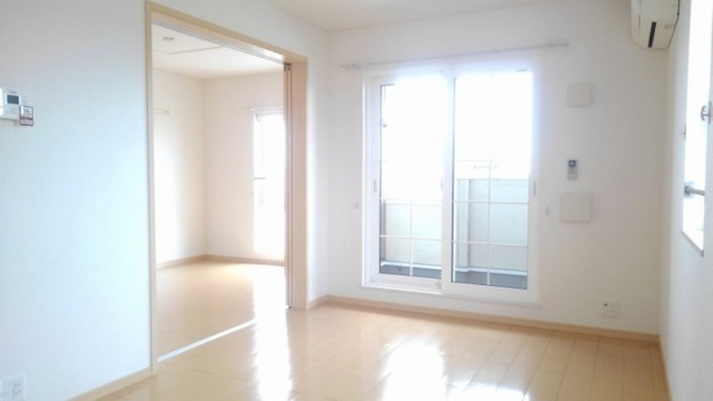 居室・リビング　図面と現状に相違がある場合には現状を優先