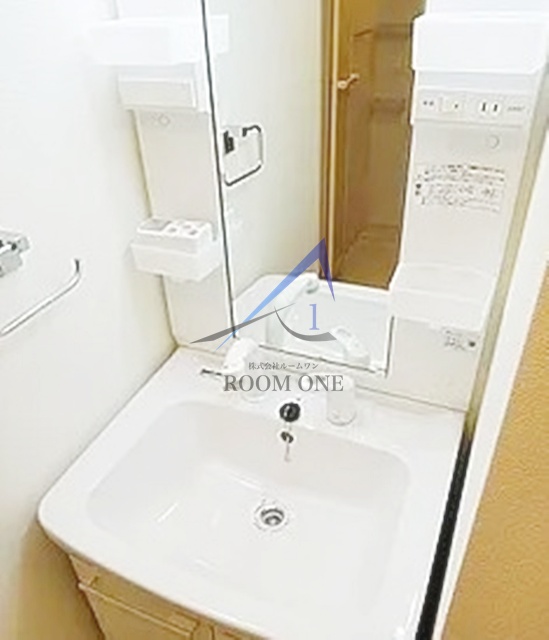 洗面設備　洗面台です。