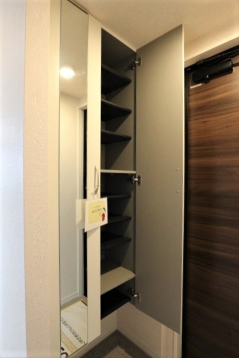 玄関　明るい玄関です