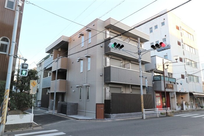 建物外観　落ち着いた雰囲気の外観です