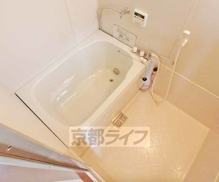 バス・シャワールーム　一日の疲れを癒すバスルーム