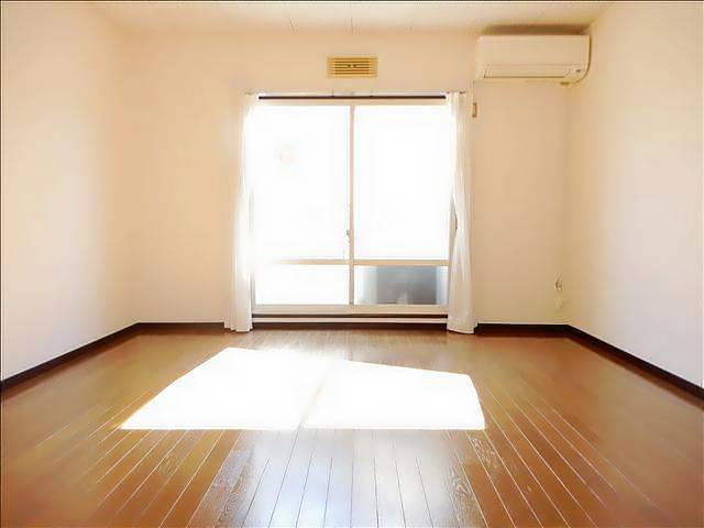 居室・リビング　エアコン付き