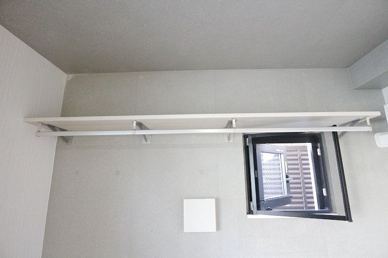 収納　ハンガー掛け