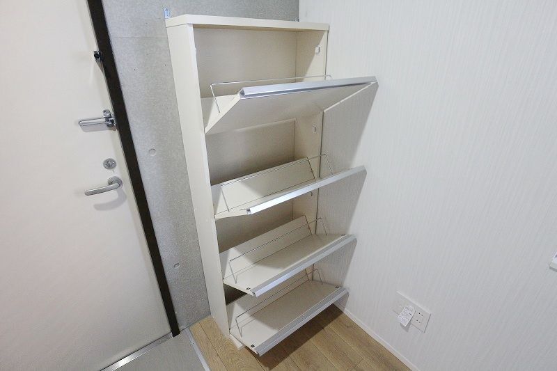 玄関　シューズボックス