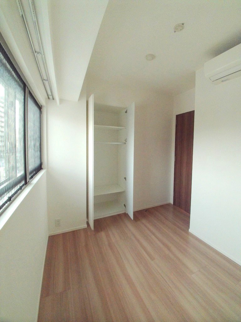 収納　【フォレストビュー護国寺】４．５帖の洋室の収納です。