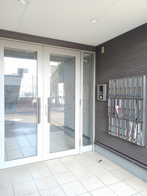 エントランス　エントランス