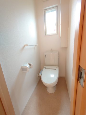 トイレ　参考写真