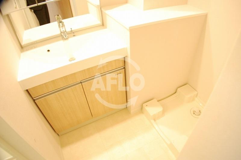 洗面設備　アーバネックス谷町II　洗面脱衣所