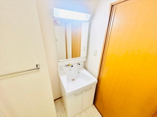 洗面設備　同タイプのお部屋の内装写真転載