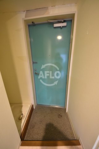 玄関　グランディ梅田北　玄関