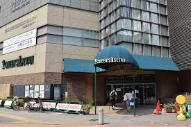 スーパー　クイーンズ伊勢丹石神井公園店（スーパー）まで635m