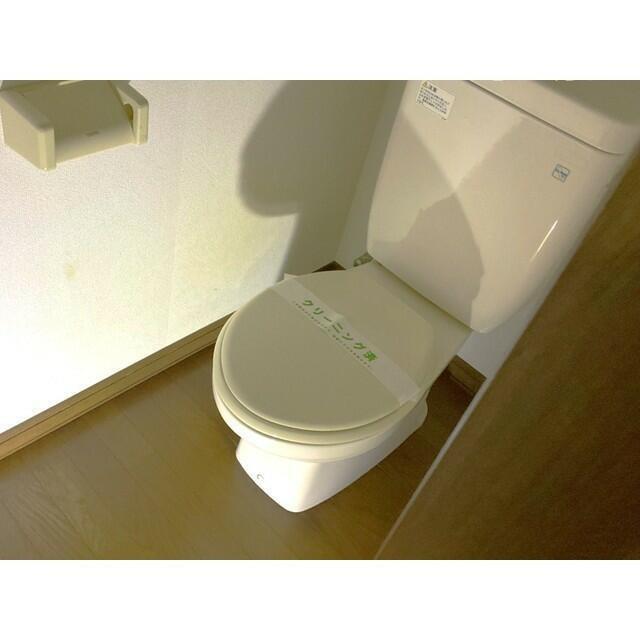トイレ　トイレもきれいです