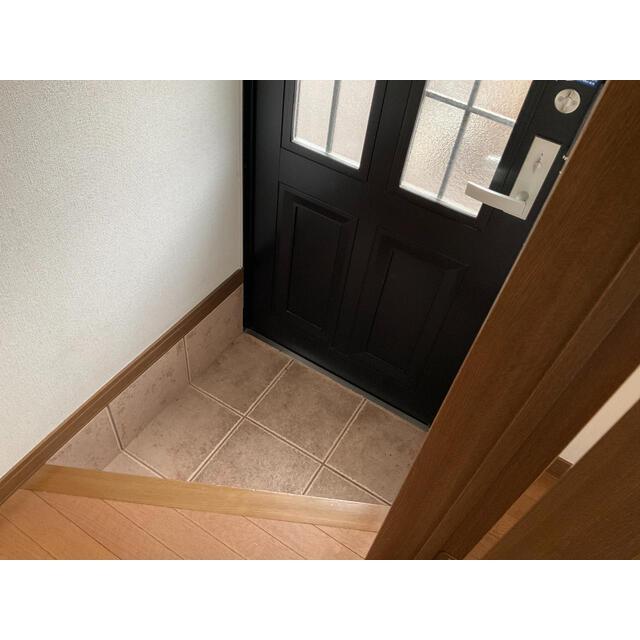 玄関　明るい玄関です