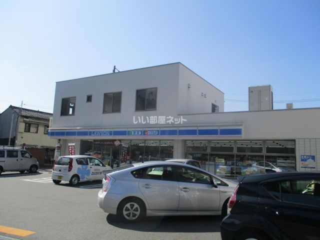 コンビニ　ローソン 北区清水一丁目店（コンビニ）まで353m