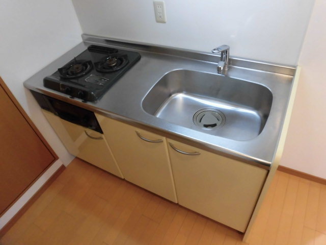 キッチン　お魚も焼けるキッチンです