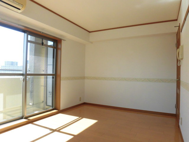 その他部屋・スペース　とても広い寝室です