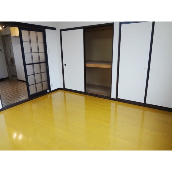 居室・リビング　※写真は別の部屋のものです