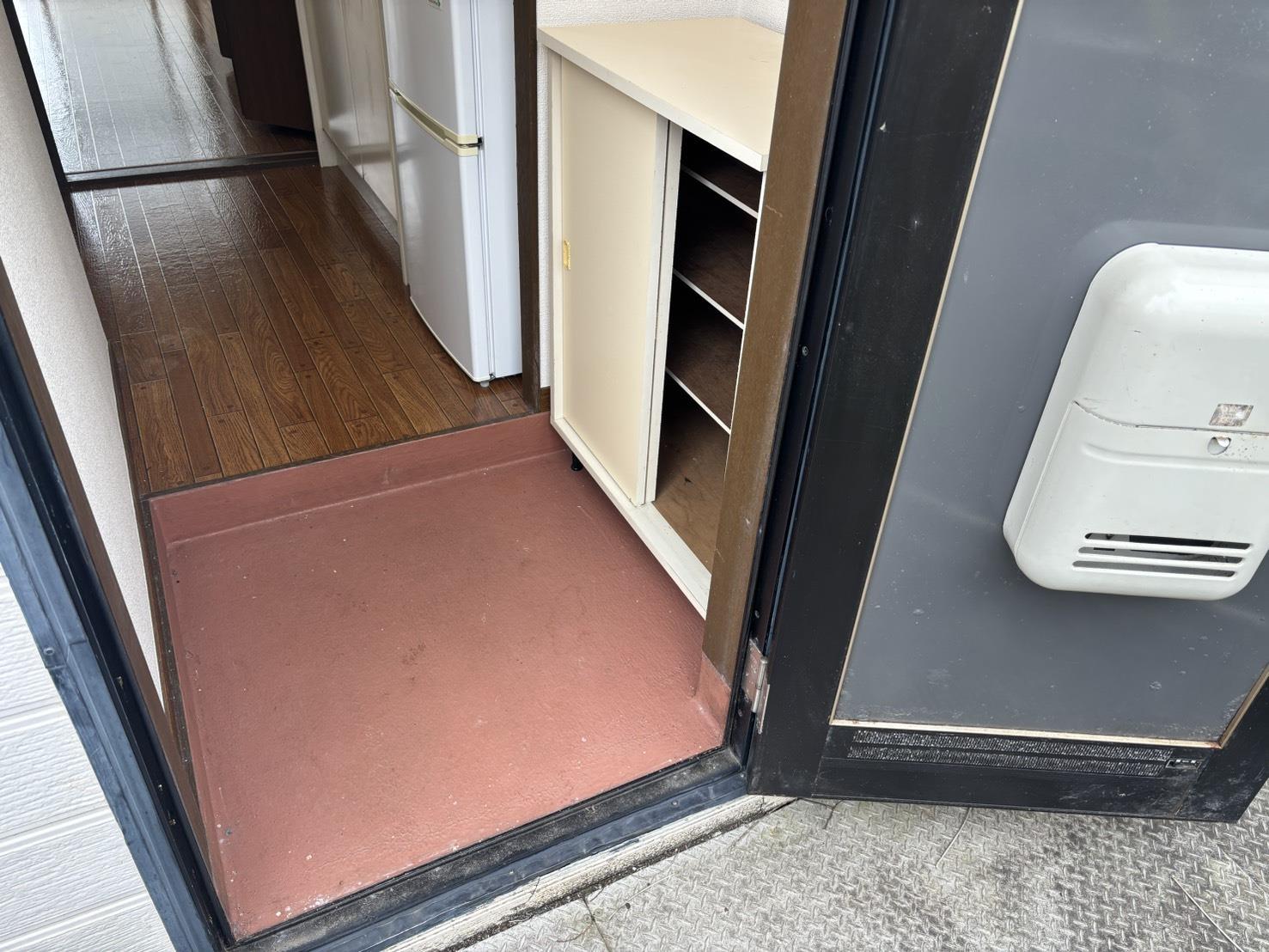 玄関　センチュリーハイツ203　1K　横須賀市汐入町5丁目