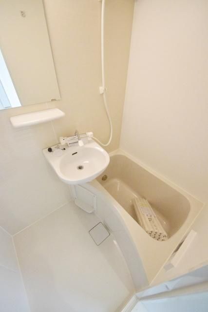 バス・シャワールーム　★★清潔感のあるバスルーム★★