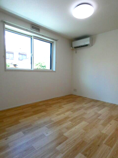 その他部屋・スペース　使い勝手のいい寝室です