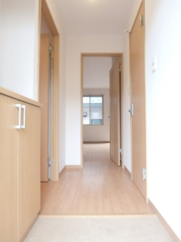 玄関　図面と現状に相違がある場合には現状を優先