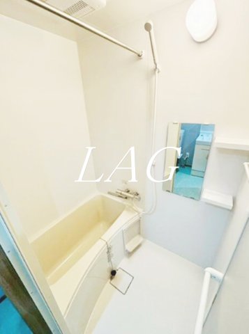 バス・シャワールーム　お風呂です。