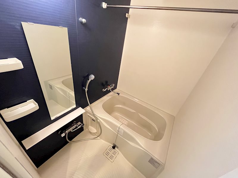 バス・シャワールーム　同物件別部屋イメージ