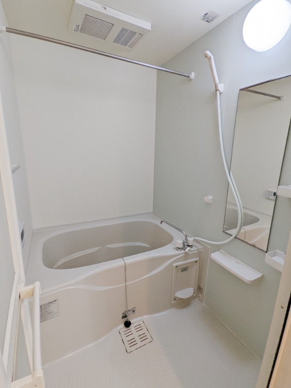 バス・シャワールーム　図面と現状に相違がある場合には現状を優先